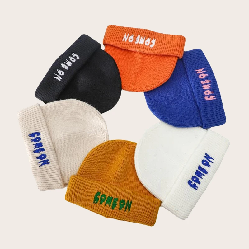 

Новинка 2023, осенне-зимние облегающие шапки, шапка для женщин и мужчин, утепленная вязаная шапка в стиле хип-хоп, Мягкая Трикотажная Шапочка стандарта, Женская Повседневная шапка