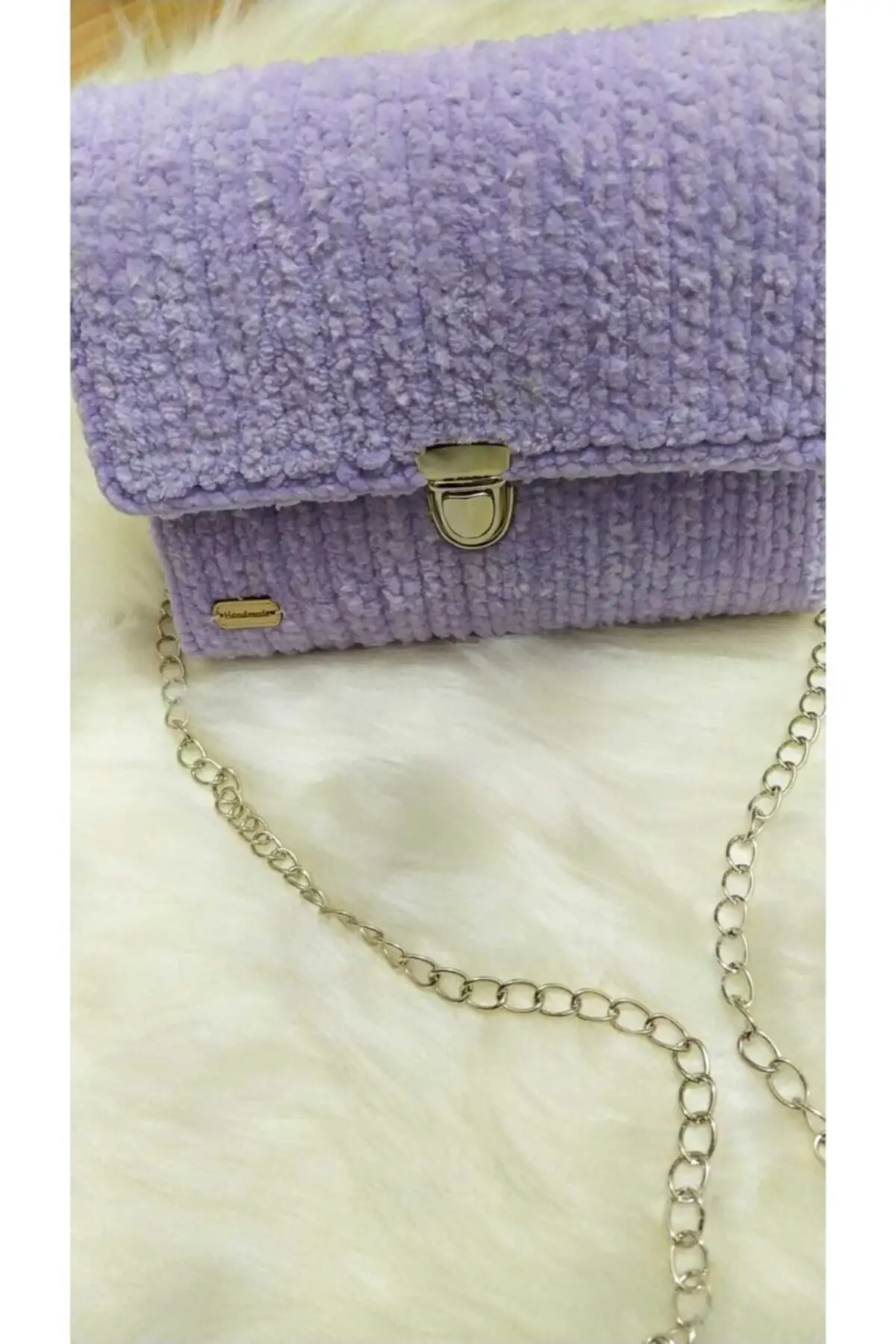 Женская сумка ручной работы на плечо Uras сиреневая