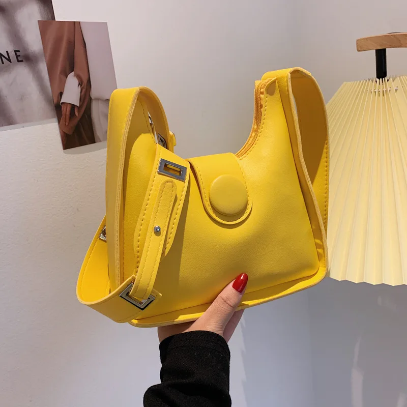 

Fashionable Magnetic Buckle Messenger Small Bag, Ladies Large-capacity Adjustable Shoulder Strap, Shopping Travel Shoulder Bag
