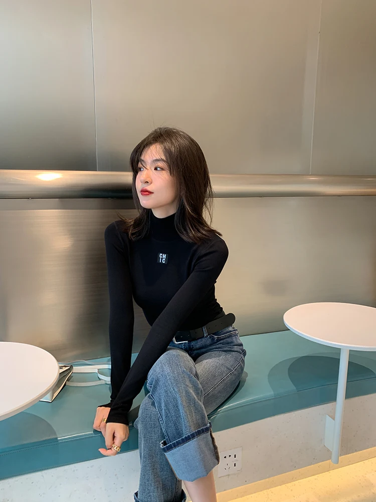 

A Mid-high collar bottoming shirt women spring and autumn high-necked thin new slim tops simple long sleeves