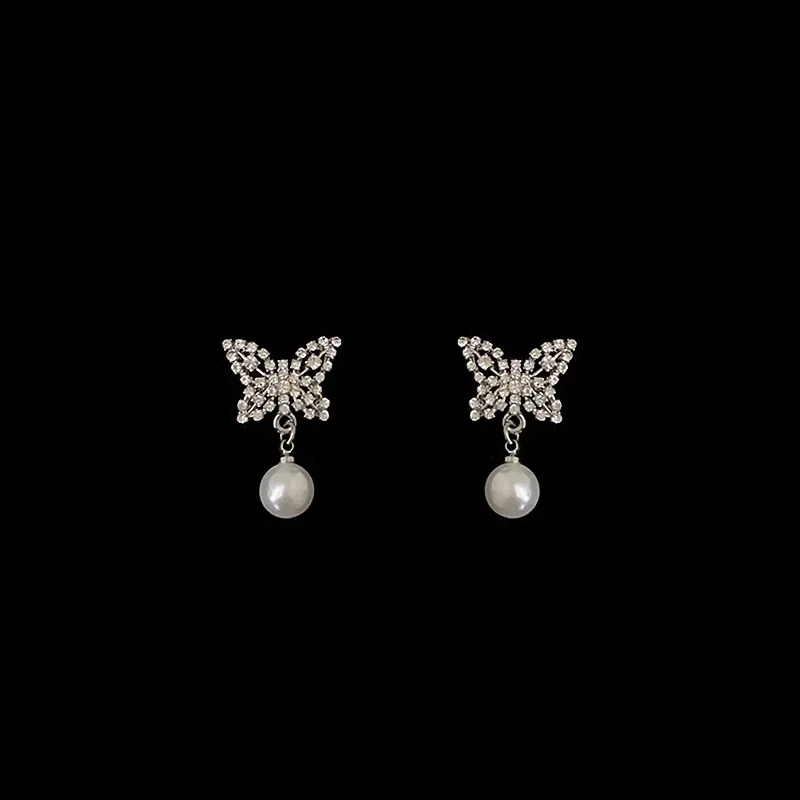 Vintage Hong Kong Style Full Diamond Butterfly Pearl Earrings Women's Light Luxury Soft Elegant Precious Unique Versatile Earrin