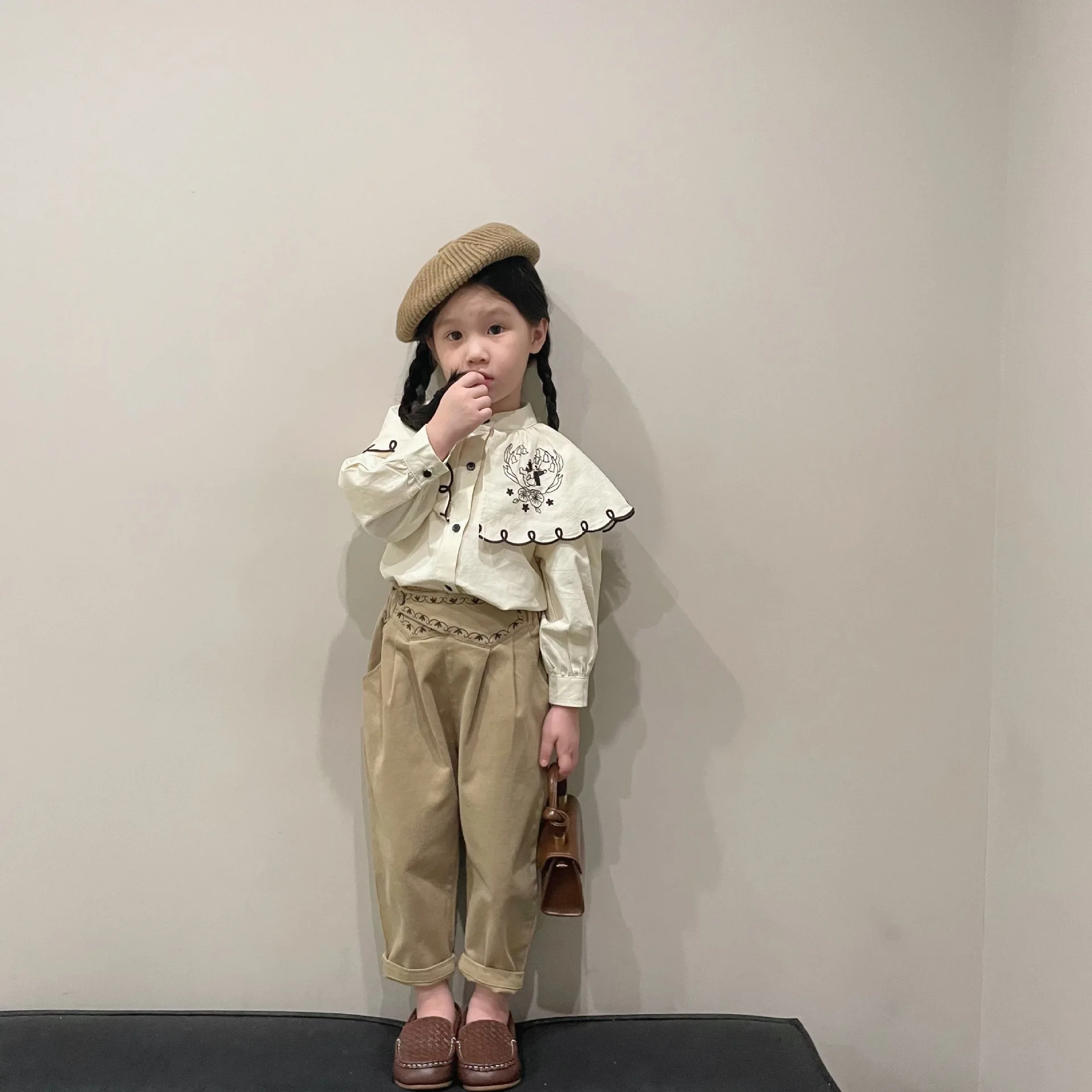 Girl Fashion Clothes Casual Long Sleeves Embroidered Vintage Lapel Lace Shirt Set Children Tops Pencil Pants British Style Suit