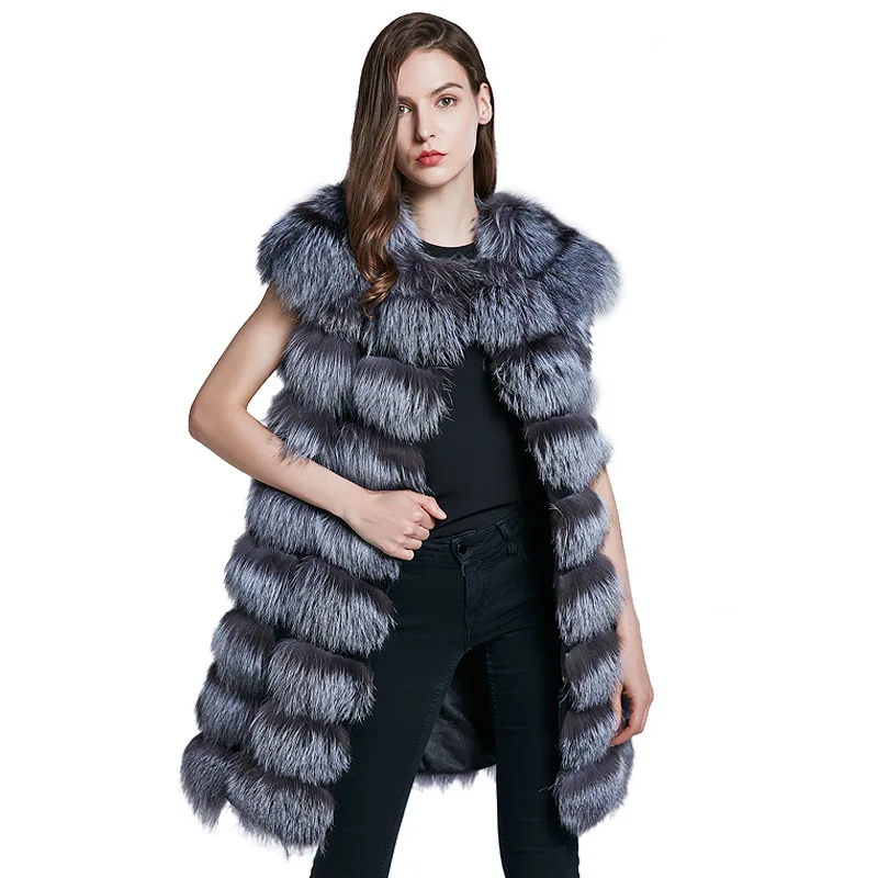 Рисунок 5 - Женская жилетка с лисьим мехом
