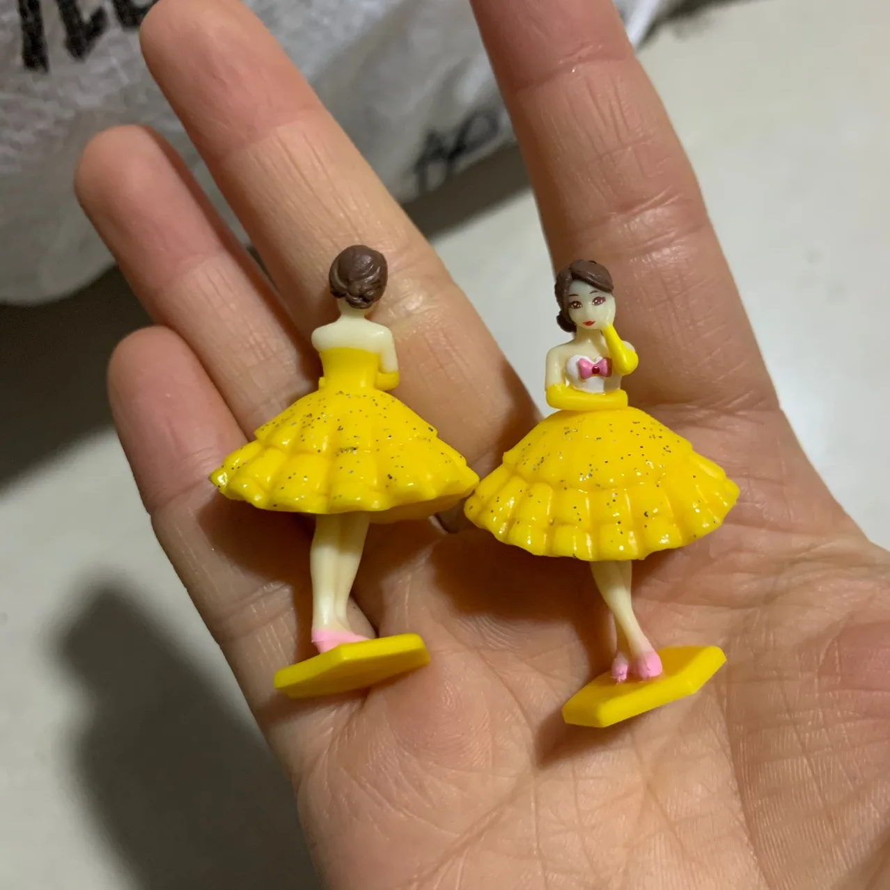 

30pcs/lot Little Girls Princess Cake Decoration Birthday Gift