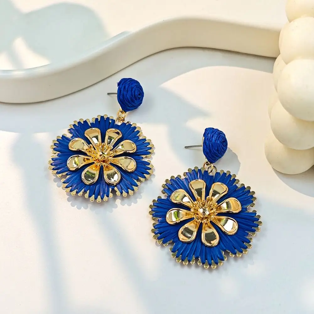 Богемные геометрические круглые серьги из рафии разноцветные шикарные