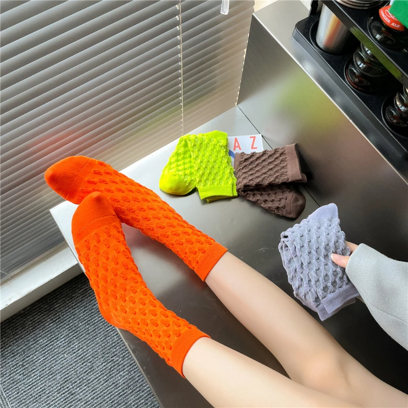 Candy color socks, medium tube, pure cotton, sports stockings, trend net red, spring and autumn bubble socks