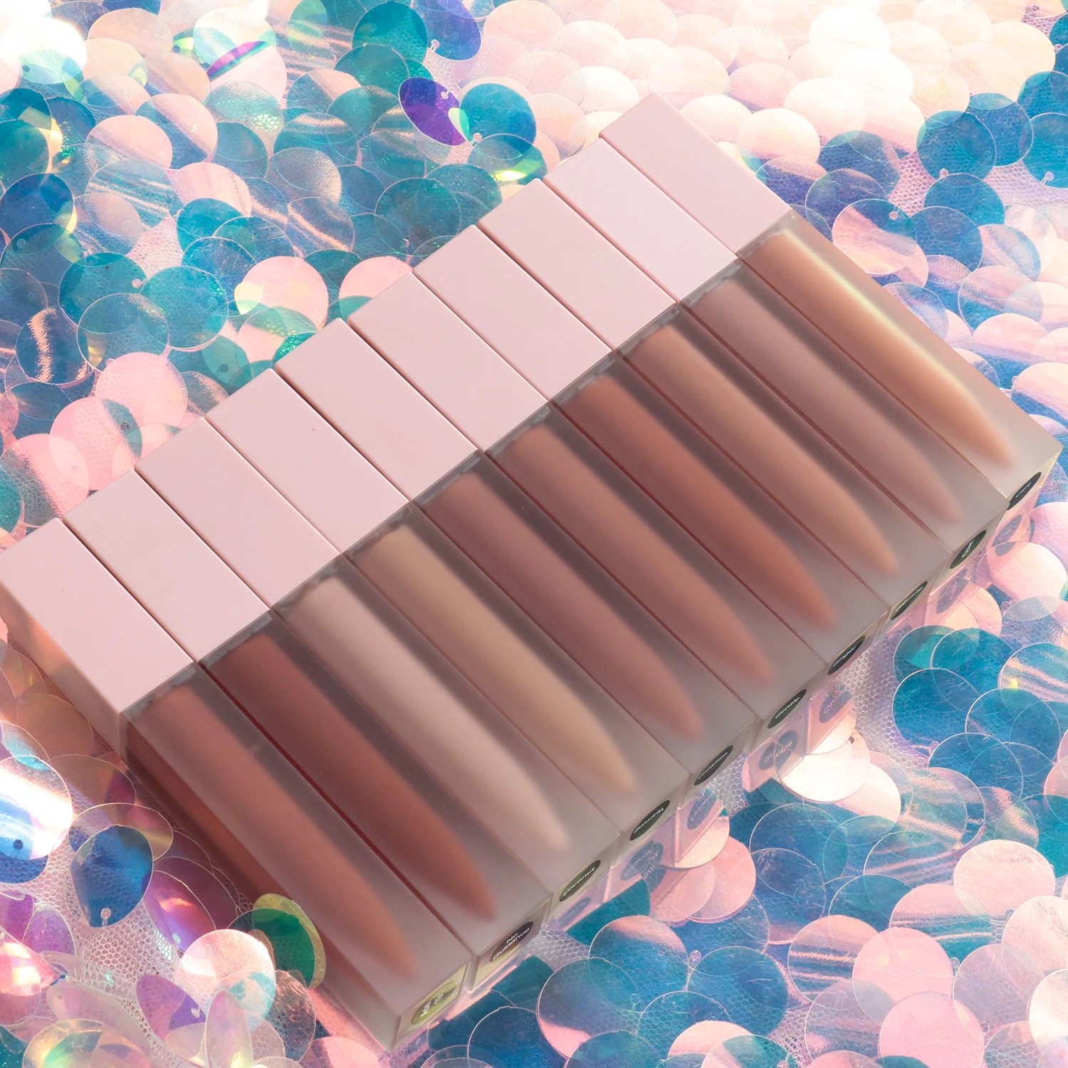 Фото lowa szminka w płynie Wodoodporna, długotrwała pomadka do ust Private Label Vegan Nude Matte Lipstick Wholesale Bulk For Business №4