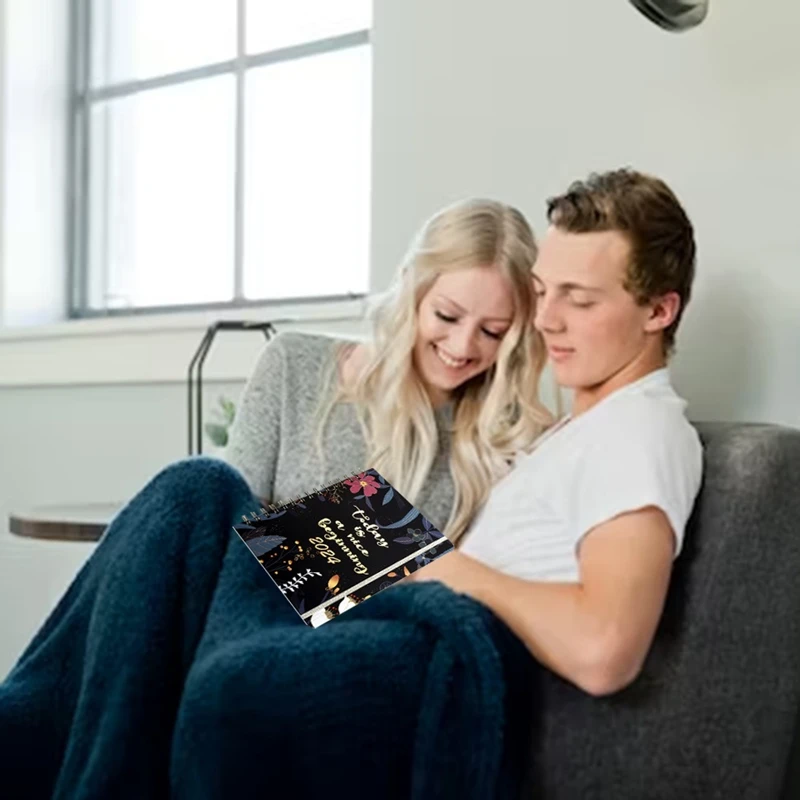 Еженедельник на 2024 год в спиральном переплете цветочный планировщик