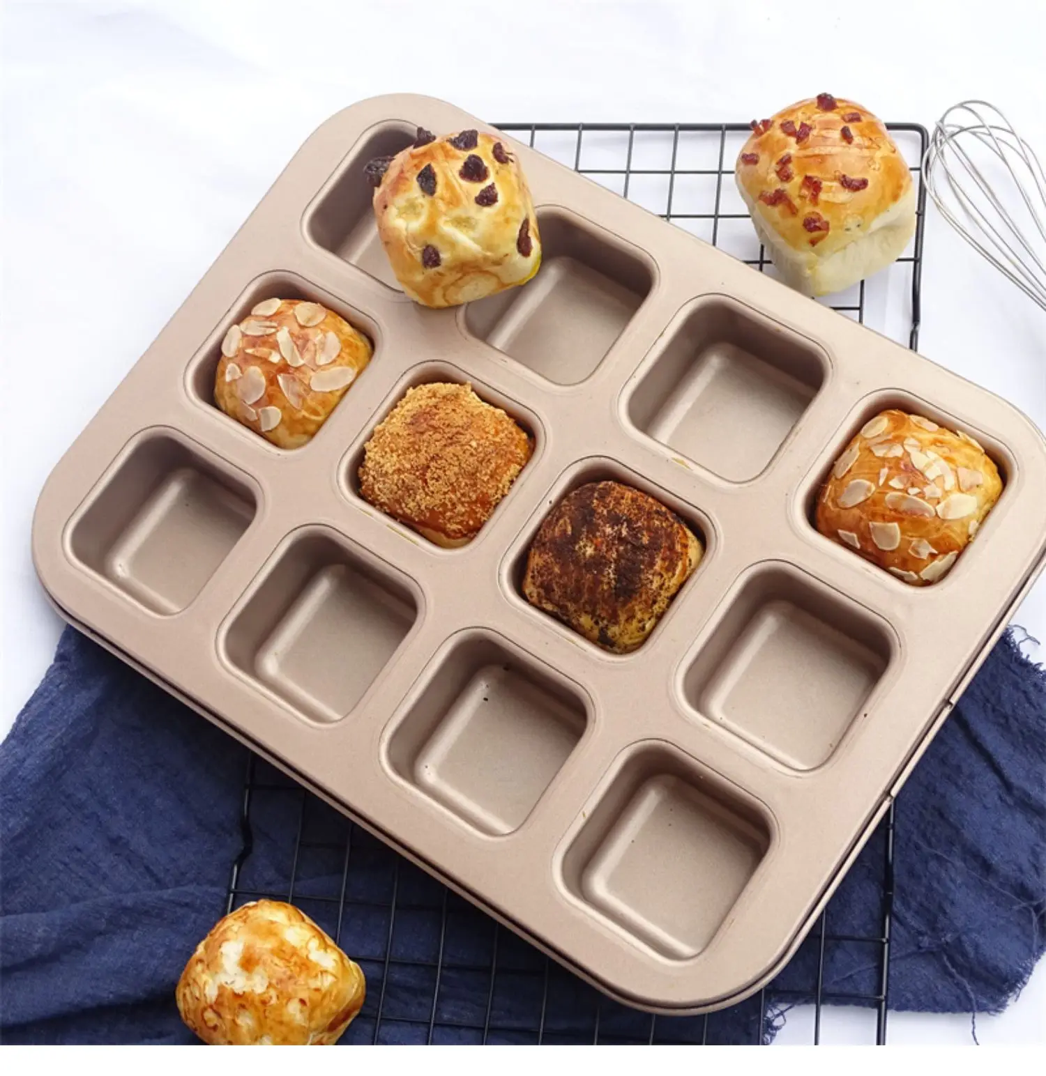 

12 Cavity Perfect Mini Brownie Pan Baking Tray Square Brownie Dish Non-Stick Bakeware Bar Pan Mini Loaf Pans
