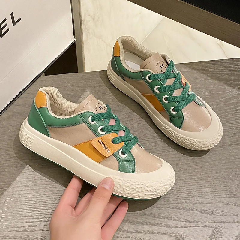 Women's mixed batch of board shoes in 2022 autumn new color contrast round toe soft sole light fashion sports casual mesh shoes