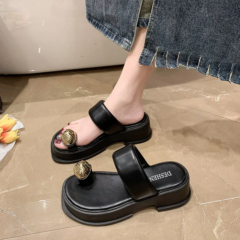 Summer Women Slippers Flats Platform Sandals Casual Shoes Designer Ladies PU Leather Slingback Flip Flops Soft Slides 2023 New