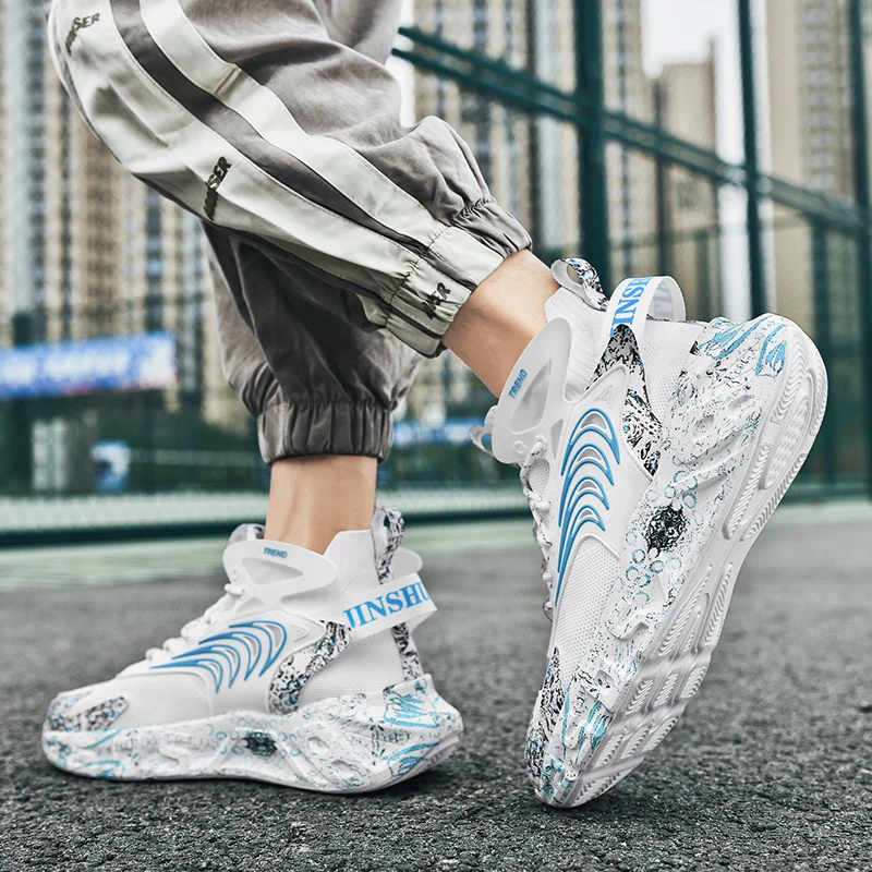 New Men's Running Shoes Lightweight Sports Shoes Summer Breathable Mesh Outdoor Sports Fashion Casual Shoes Basketball Shoes