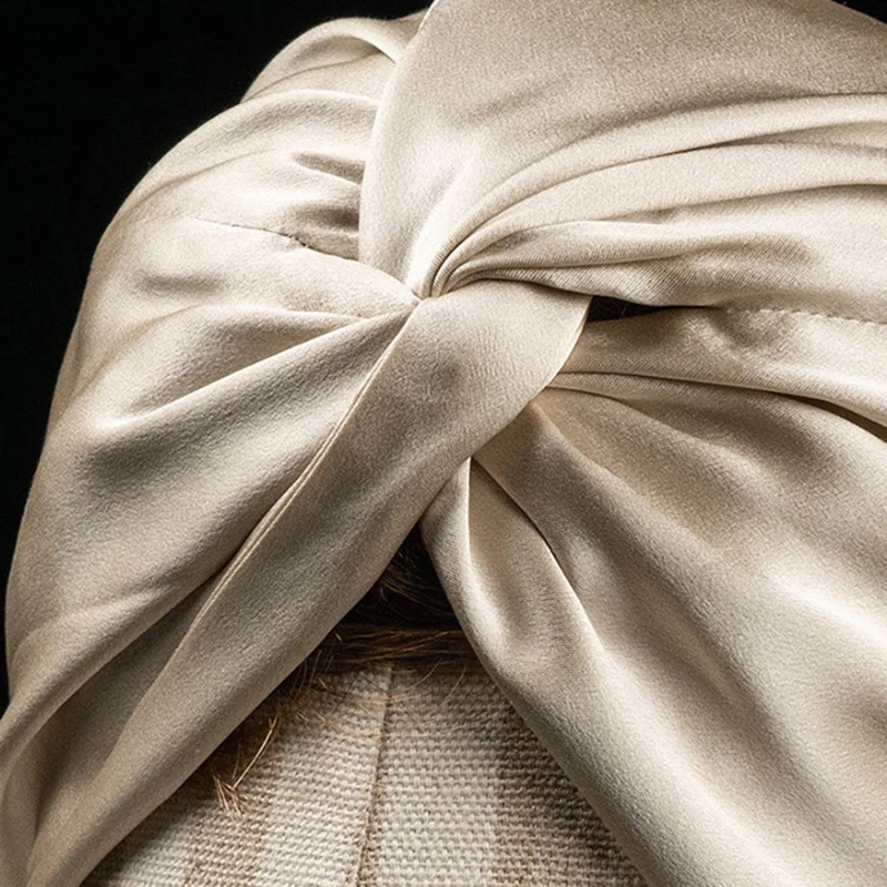 Женская шелковистая атласная очень большая шапочка для сна с узелком защиты