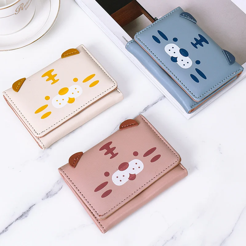 

Korean Version of The New 2022 Purse Female Short Lovely Printed Cartoon Students Fresh and Sweet Multi-card Folding Change Clip