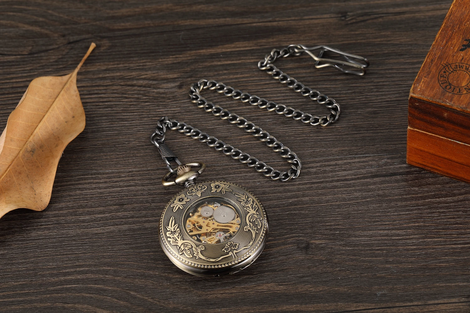 Retro Luxury Pocket Watch Vintage Hand-WInd Mechanical Steampunk Men Watches Roman Numerals Clock With Fob Chain Reloj Hombre