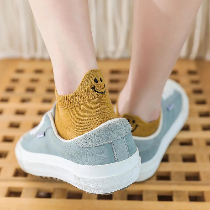 10Pairs Spring Summer Female Socks Japanese Lovely Personality Heel Embroidered Smiling Face Lovers Solid Cotton Ankle Socks New