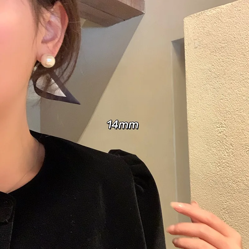 Элегантные большие круглые серьги-гвоздики KADRUFI с имитацией жемчуга свадебные