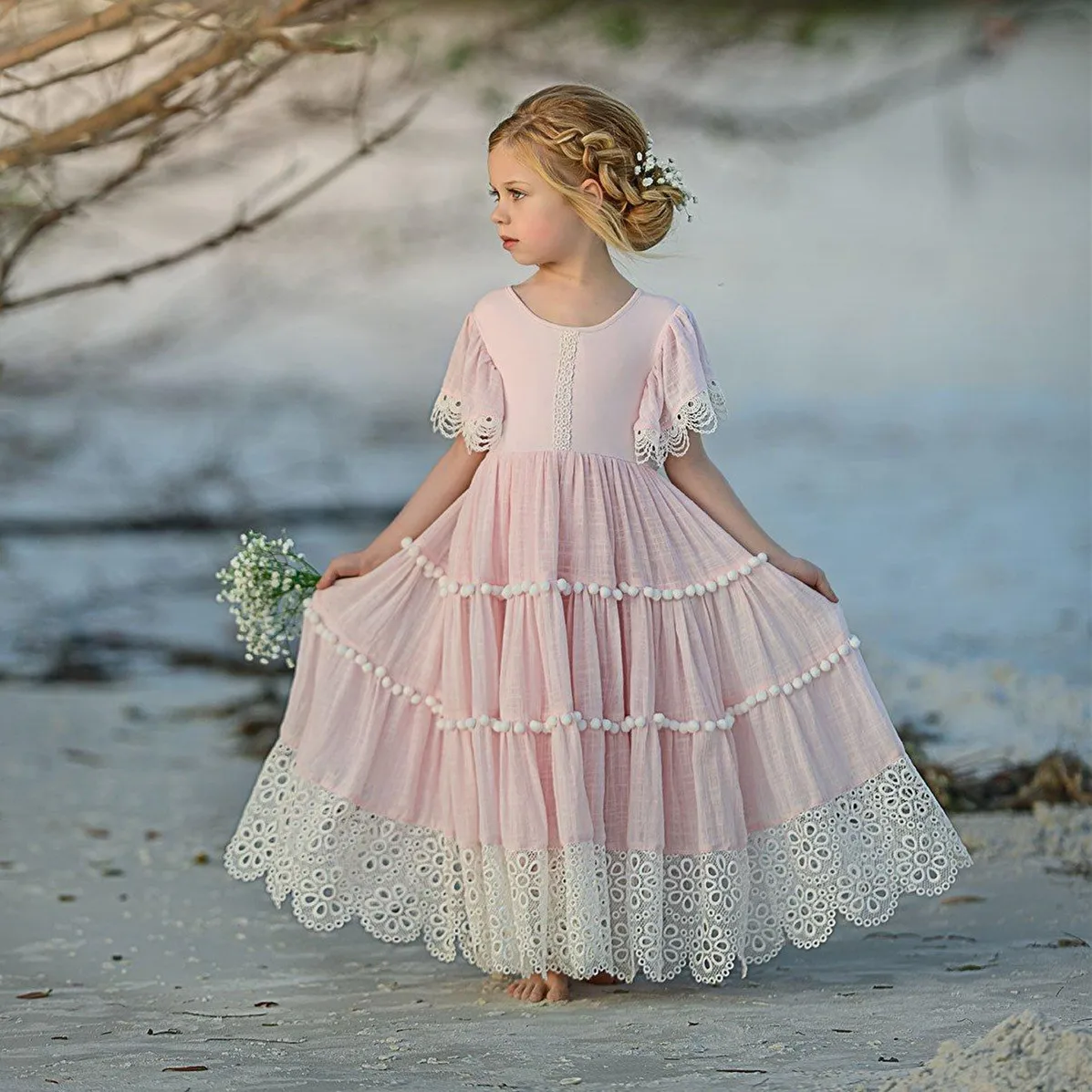 

Детское ТРАПЕЦИЕВИДНОЕ ПЛАТЬЕ С V-образным вырезом, длиной до колена