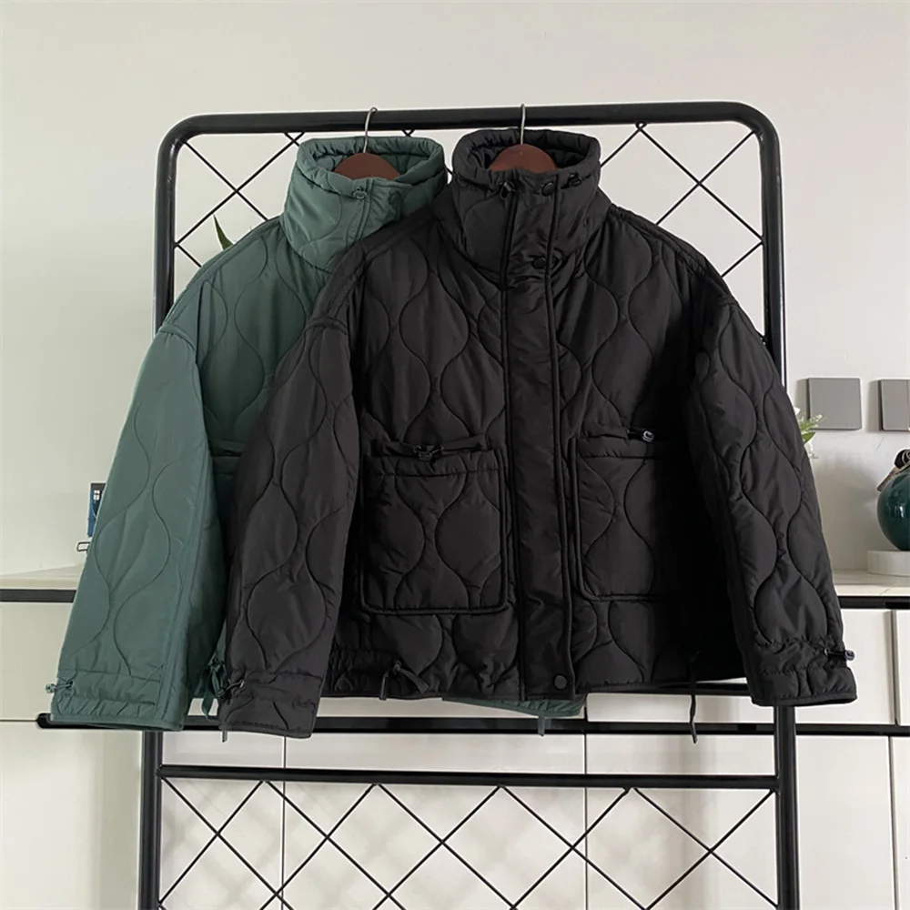 

DiYiG Women 2022 New Fashion Winter Jacket Short Parkas Black Cotton Padded Lady Elegant Zipper Clothes Female Warm CoatsOutwear