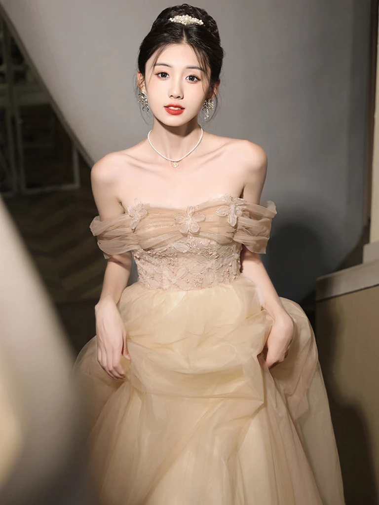 

Graceful Cocktail Dresses Boat Neck Off The Shoulder Floral Applique Sleeveless Formal Occasion Toasting Vintage Prom Gowns New