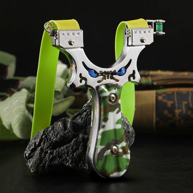 

New Shooting Slingshot Camouflage Alloy Patch Sling Bow Laser Infrared Catapult Outdoor Competition Slingshot Hunting Bow