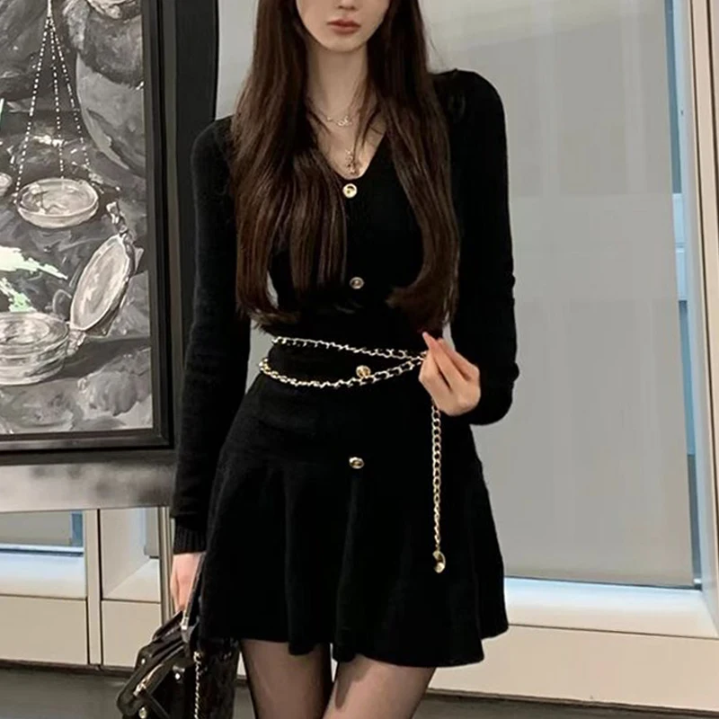 

Женское трикотажное Плиссированное Платье с V-образным вырезом и карманами