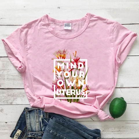 Женская футболка в стиле ретро с рисунком на выбор