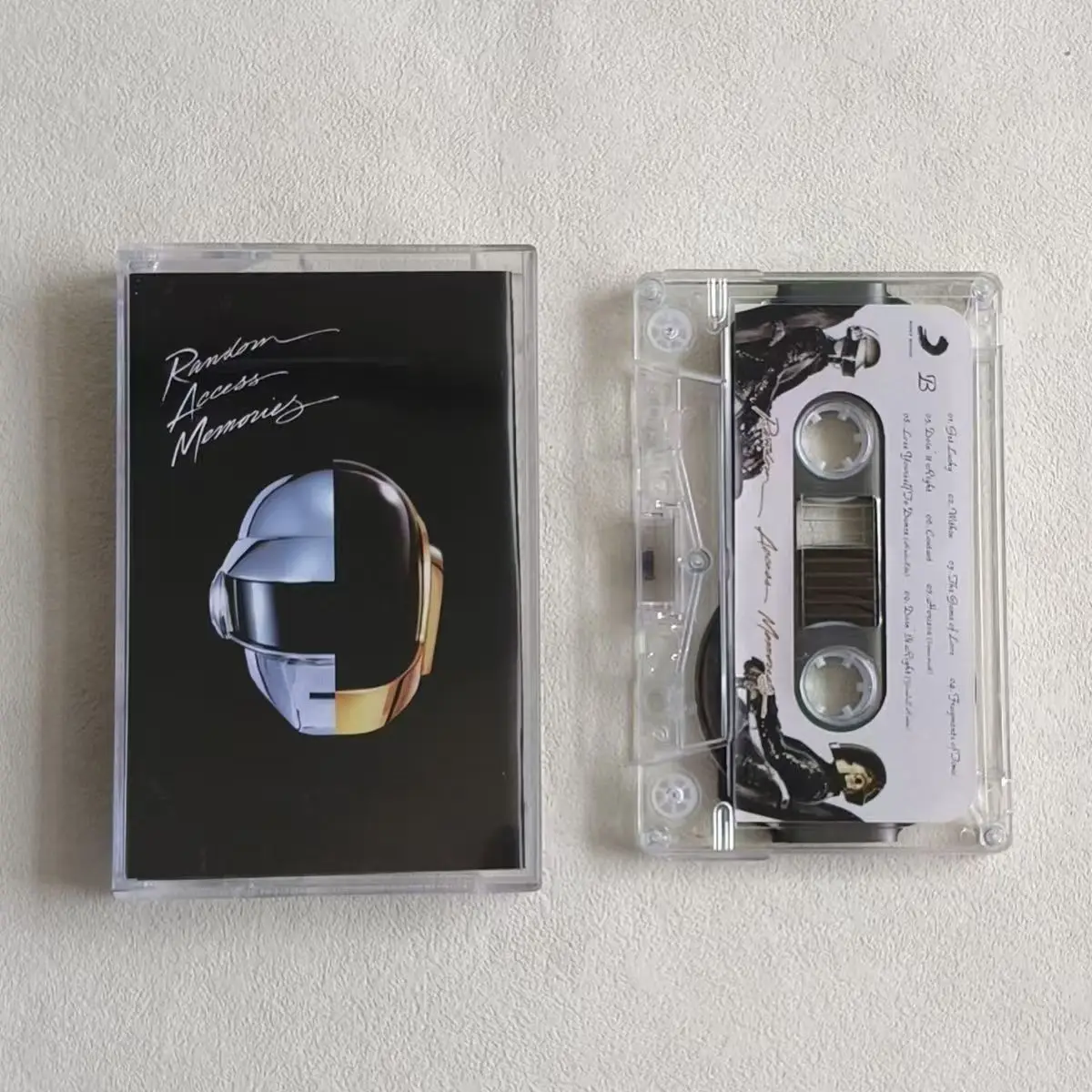 Фото DJ Daft Punk Thomas Bangalter Музыкальная лента Домашнее задание Альбом Discovery 3 шт. Кассеты Косплей Walkman Рекордер Автомобильный Soundtracks Box №5