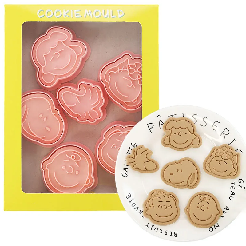 

Biscuit Mold Cartoon cute Snoopyed 6pcs/set DIY Cookies 3D Pressing Fondant Baking Tools Cookie Decorating Snoopyed Baking Tools