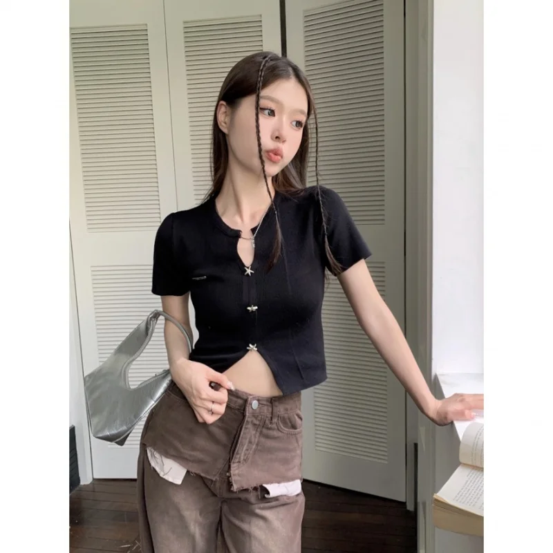 

Женский трикотажный топ с коротким рукавом и круглым вырезом