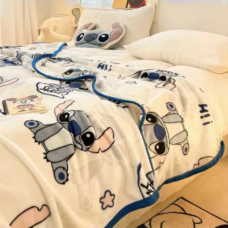 

Новое осенне-зимнее двухстороннее детское одеяло с мультяшным принтом