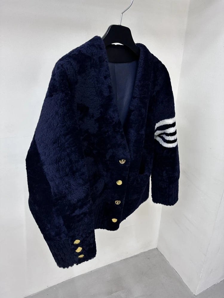 

Женское пальто на сезон осень-зима TB, меховое мериносовое пальто, кардиган из импортного овечьей шерсти с V-образным вырезом, молодежное меховое Женское пальто в стиле преппи