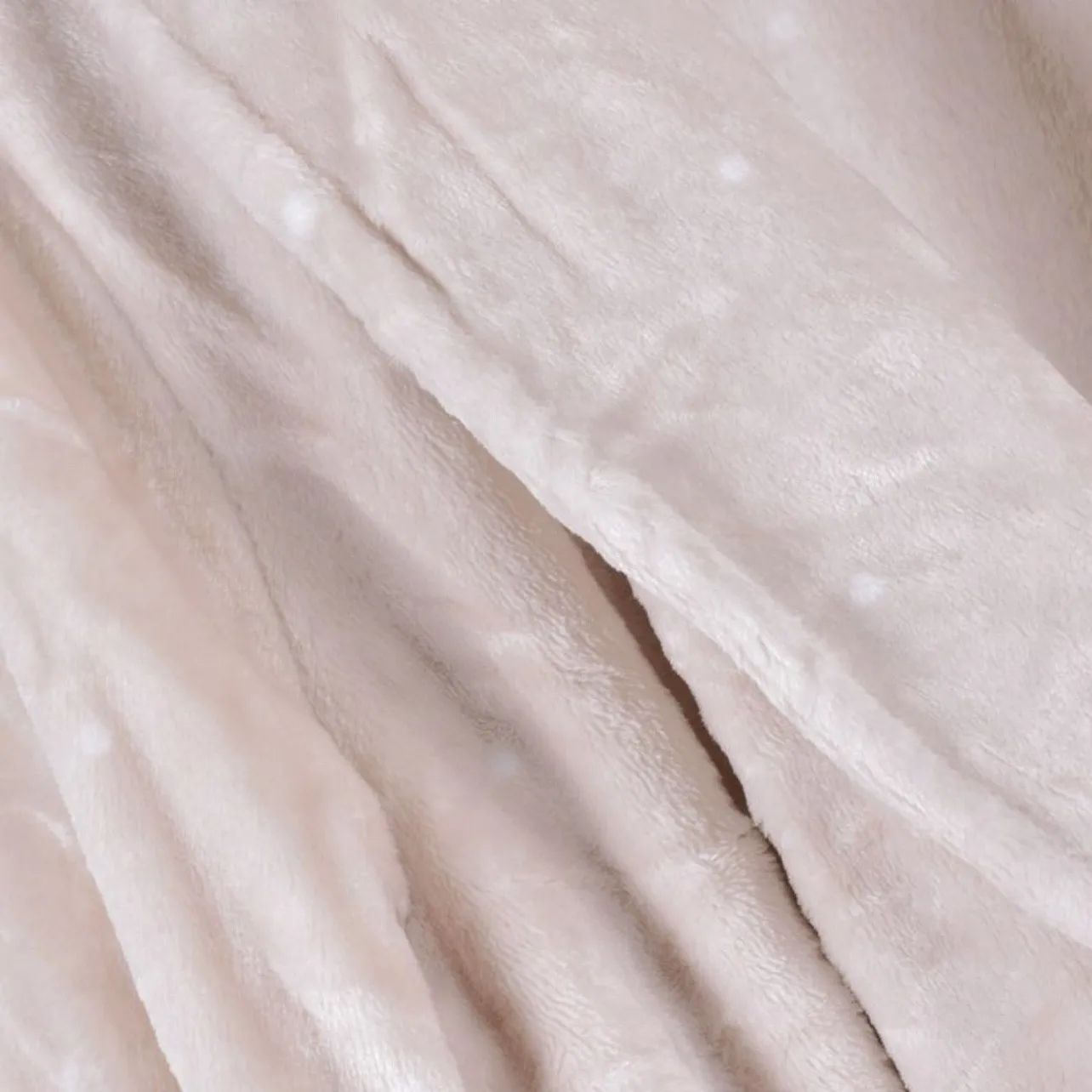 Autumn Winter Coral Fleece Nightgown Women Home Wear Nightdress Gown Soft Comfortable Polka Dot Ladies Robe