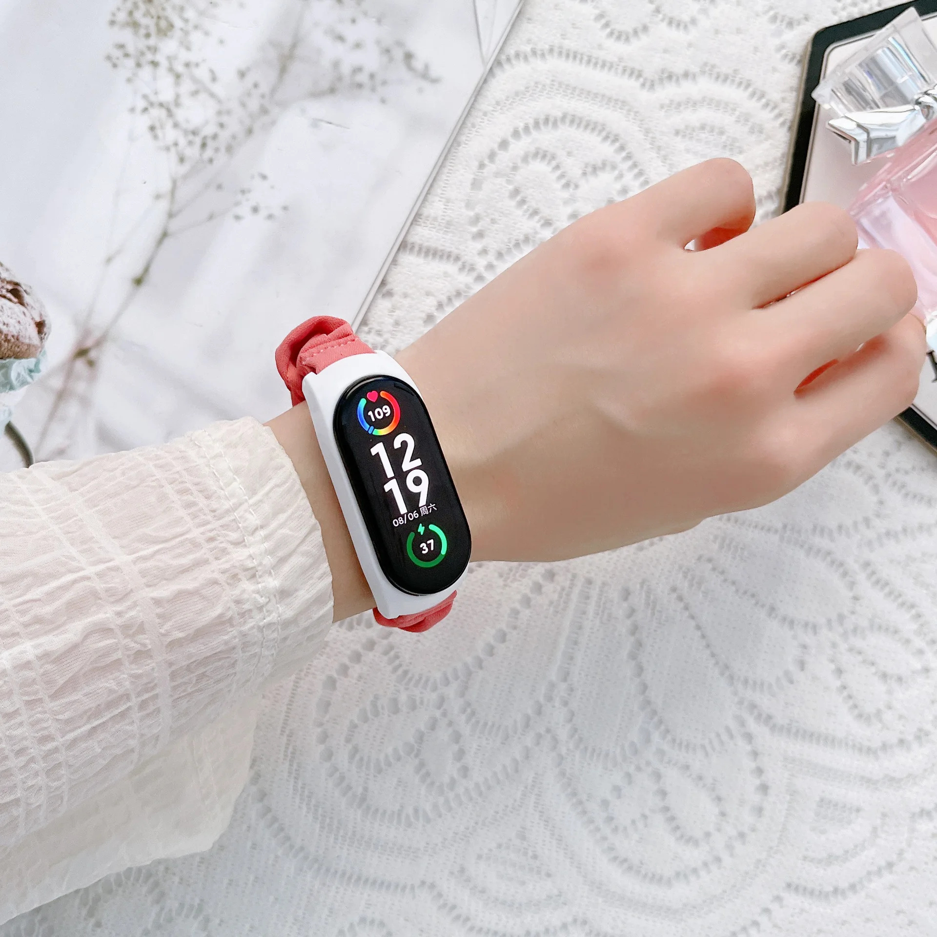 Stretchable Elastic Strap for Xiaomi Mi Band 7 Sport Smartwatch Wristband Breathable Bracelet Accessories for Mi Band 7 Correa