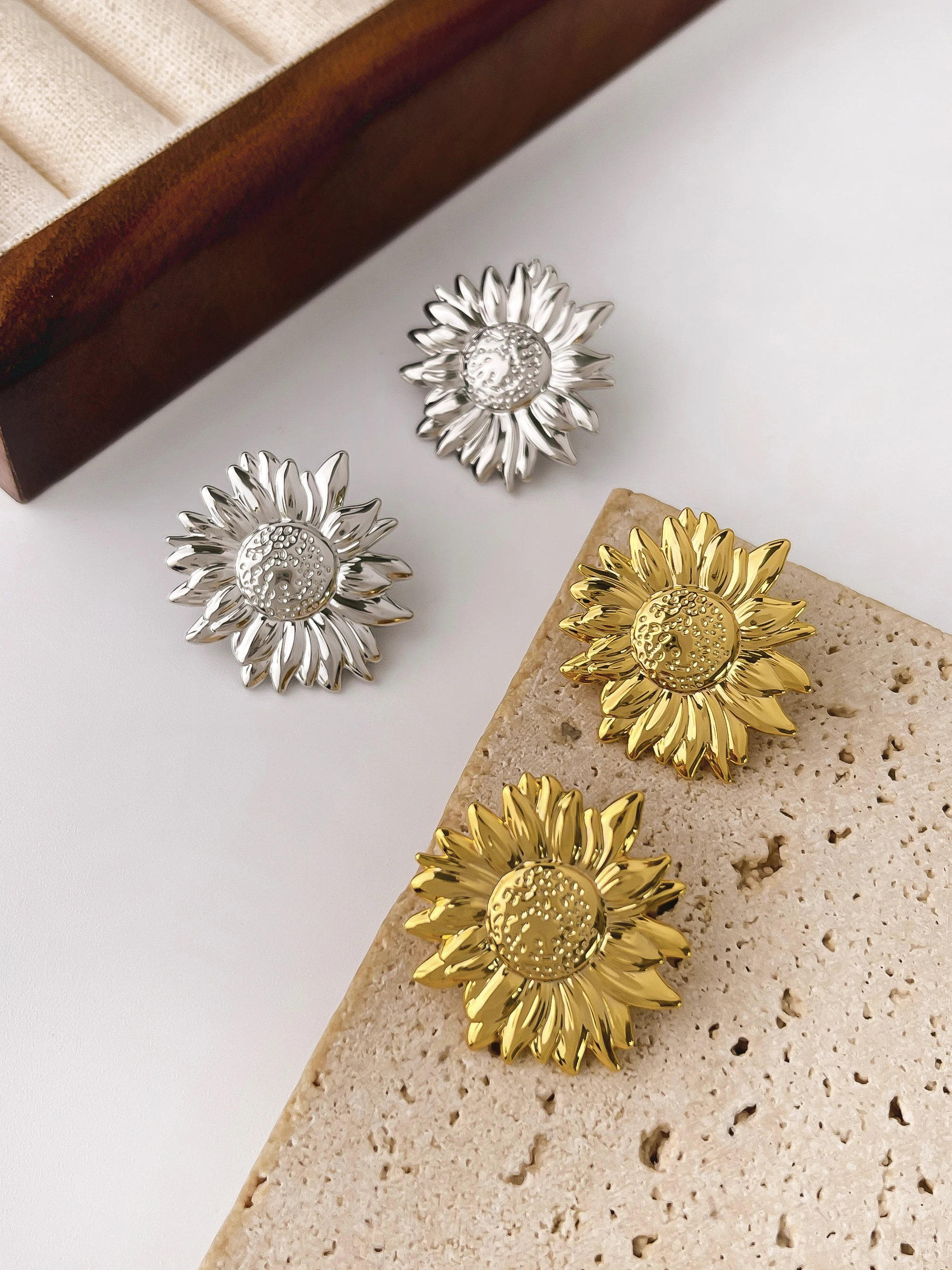 Винтажные Женские Серьги-гвоздики Ghidbk Гладкий Нерегулярный Цветочный Дизайн