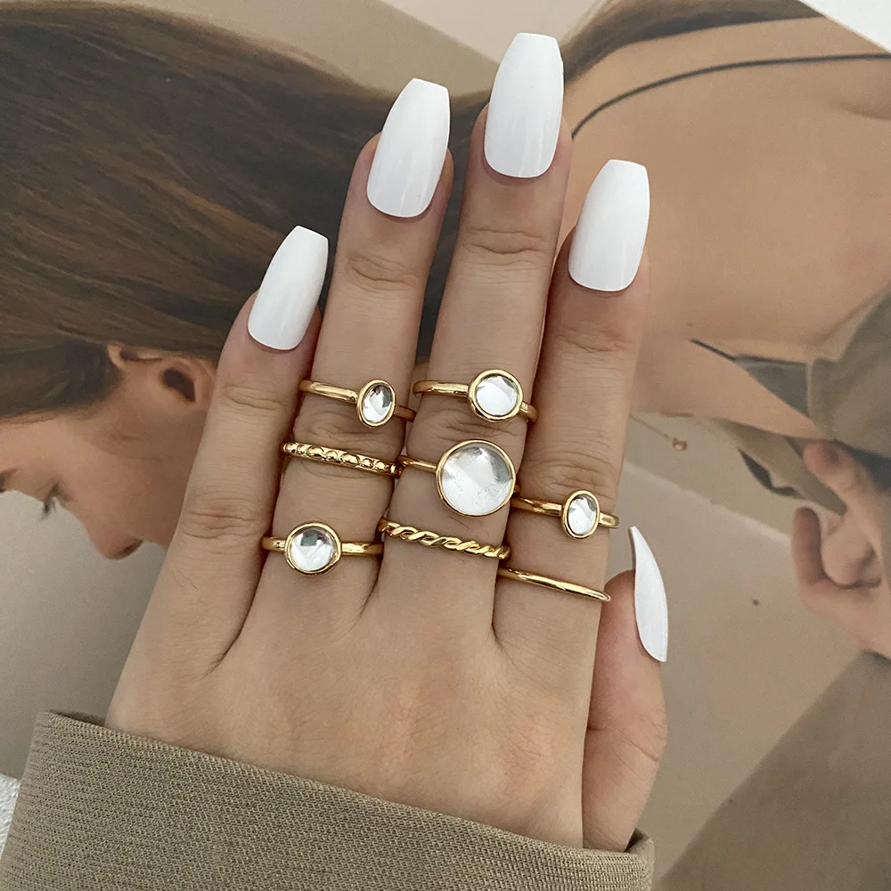 

Creative Retro 8-piece Simple Gemstone Joint Ring Set for Women Vintage Charm Finger Jewelry