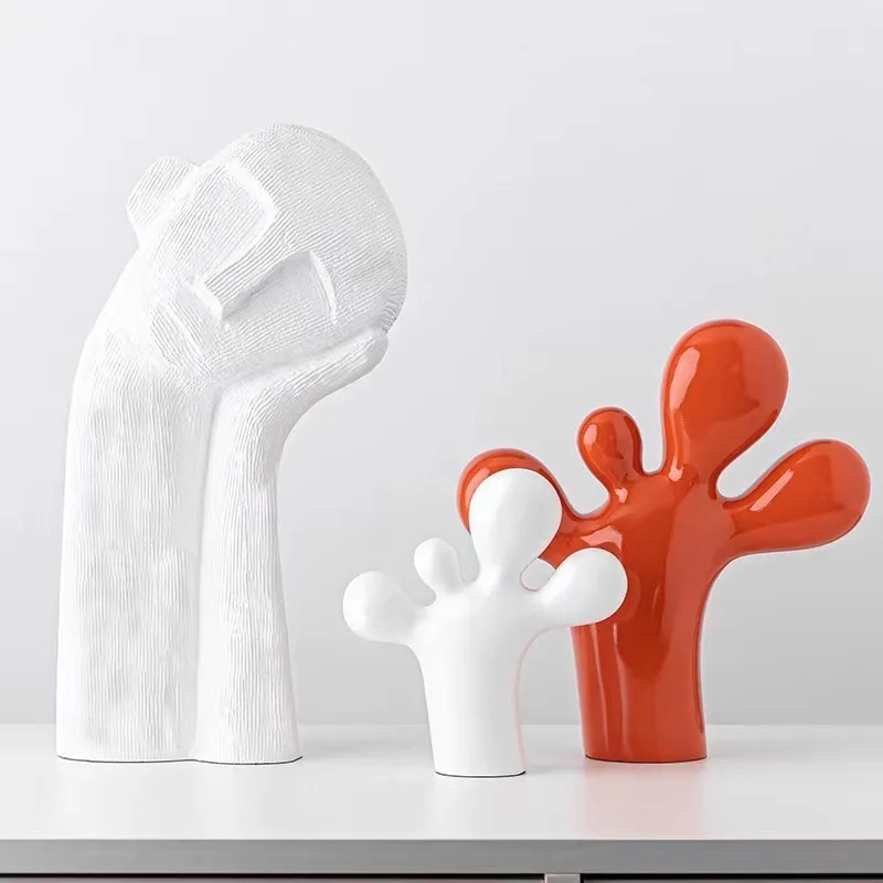 

Modern Light Luxury Soft Decoration Model Room Living Room Designer White Failed Portrait Furniture Ornaments