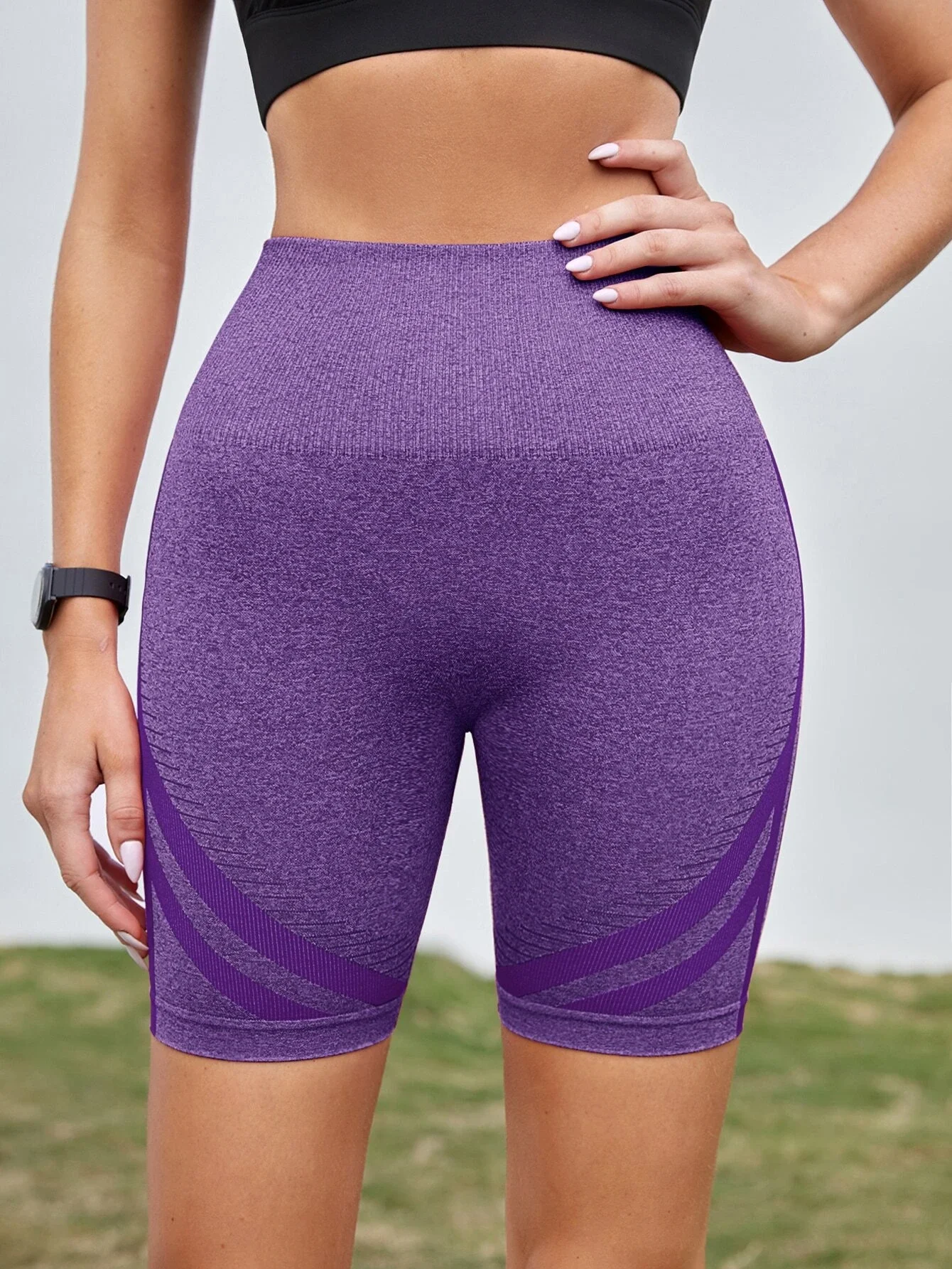 

Seamless Striped Sports Biker Shorts