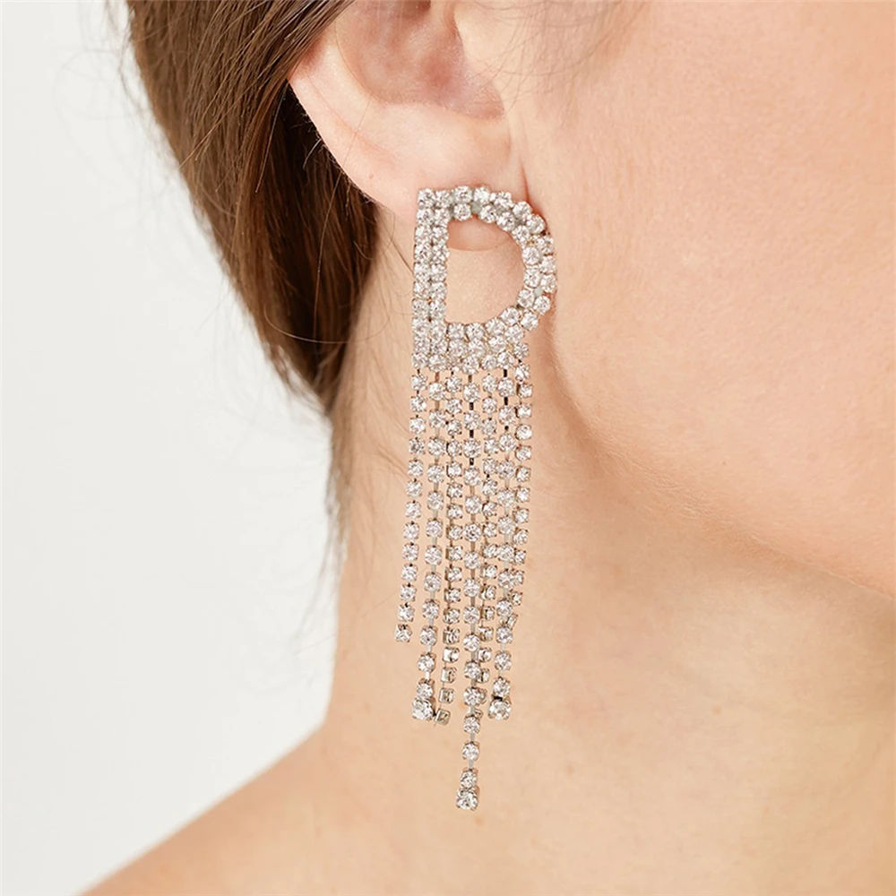 

Crystal Rhinestone Tassel Statement Alphabet Earrings Female Euro-American Wedding Party Long Tassel Earrings Jewelry 2023 New