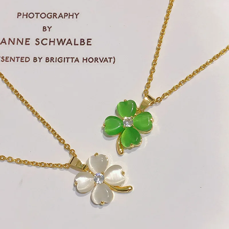 

Charm Green Opal Four Leaf Clover Pendant Necklace for Women Lucky Personality Neck Chain Exquisite St. Patrick's Day Gifts