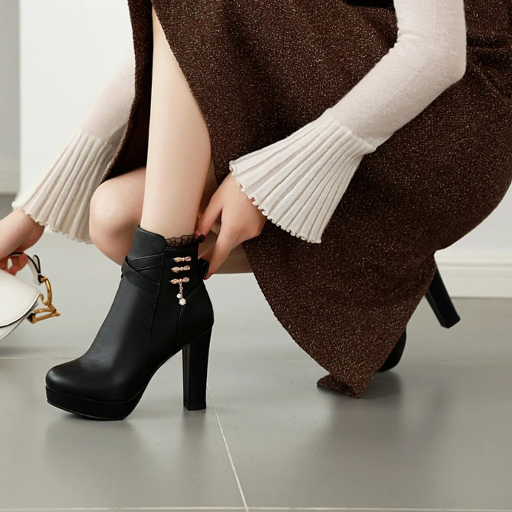 

Fashion High Heels Woman Booties Lace Design Princess Platform Party Wedding Womens Shoes White Black Ankle Boots Winter