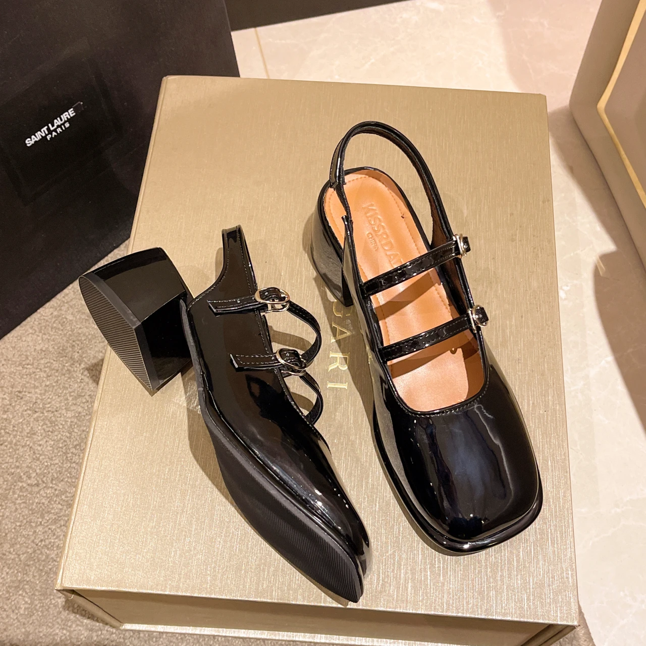 

Сандалии женские с нескользящим круглым носком, повседневная элегантная пляжная обувь с перфорацией, модные босоножки в Корейском стиле, дизайнерская обувь для женщин, лето 2023