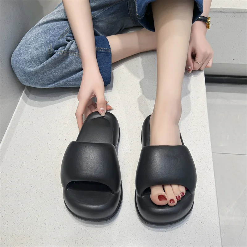Women's Summer Slippers High-heeled Home Non Slip Sandals  Breathable Basic Bathroom Soft Indoor Beach Casual Flip Flops