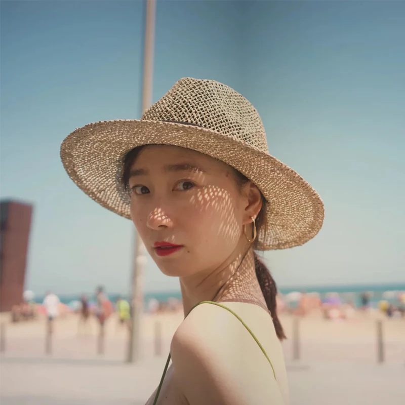 

Fashion Hollow Seaweed Straw Hat For Women Summer Sun Beach Hats Sun Protection Summer Banama Hats Caps Men Party Hats Webbing