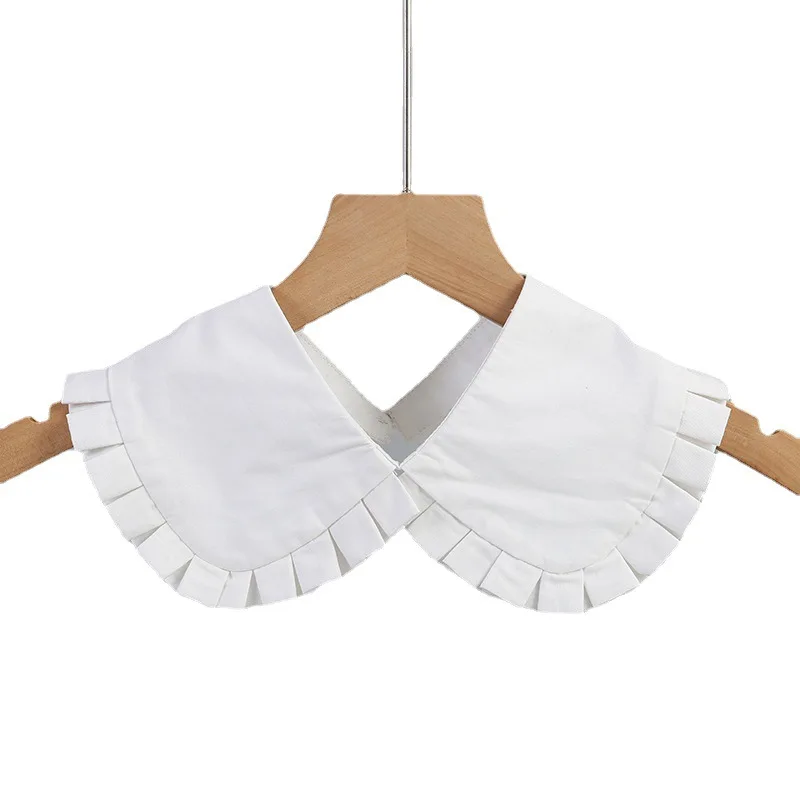 

Женский свитер со съемным воротником, белый и черный цвет