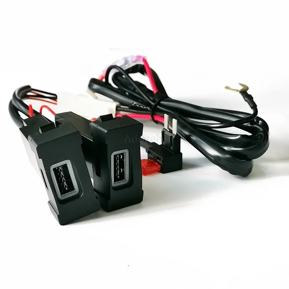 Автомобильное зарядное устройство для быстрой зарядки QC3.0 с двумя