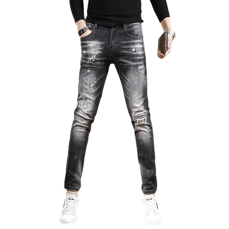 Рисунок 6 - Рваные осенние мужские джинсы