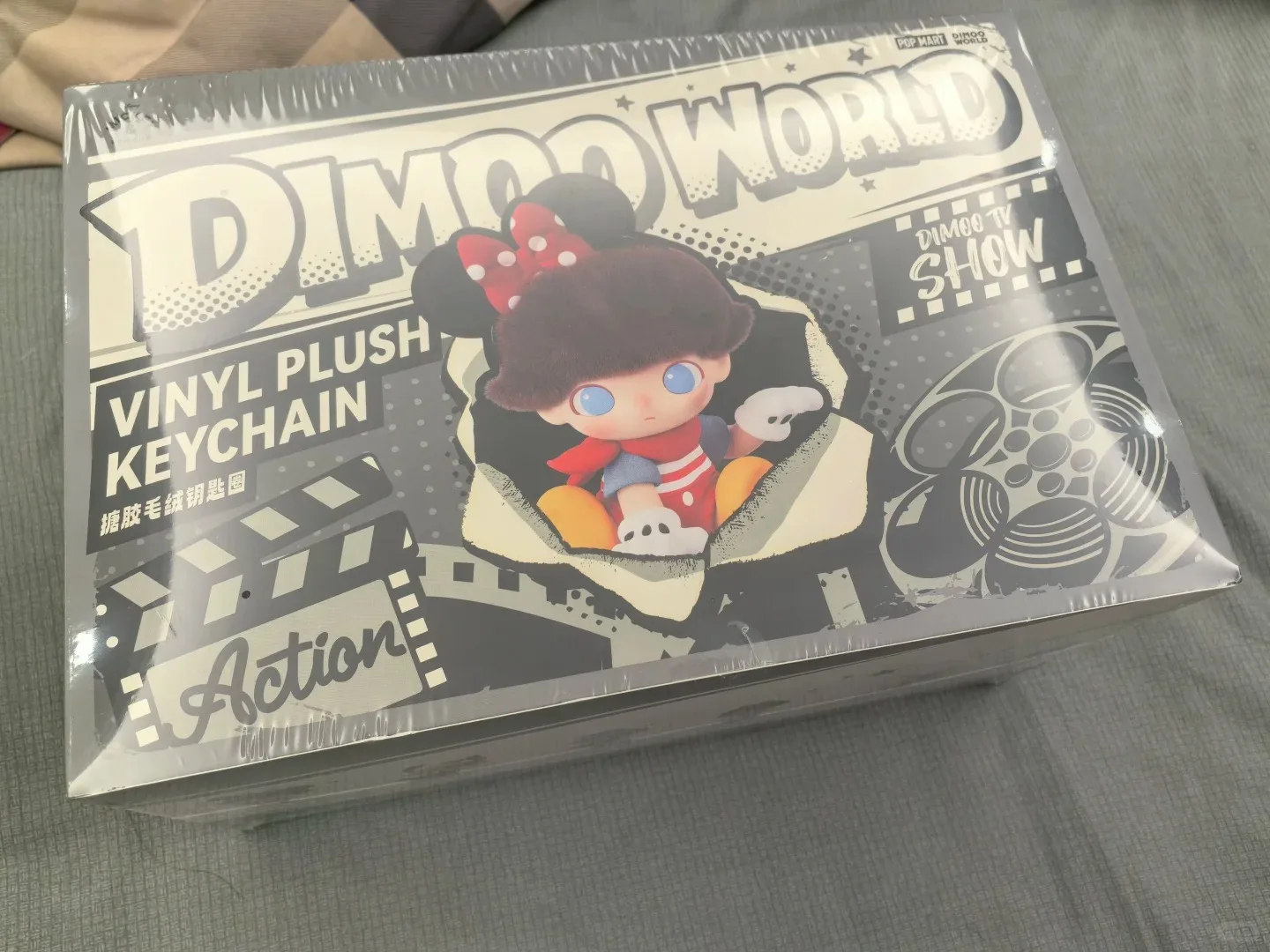 Фото В наличии Совместные товары POPMART, оригинальный подлинный Dimoo World × Disney Series, виниловый плюшевый брелок-сюрприз, праздничный подарок №3