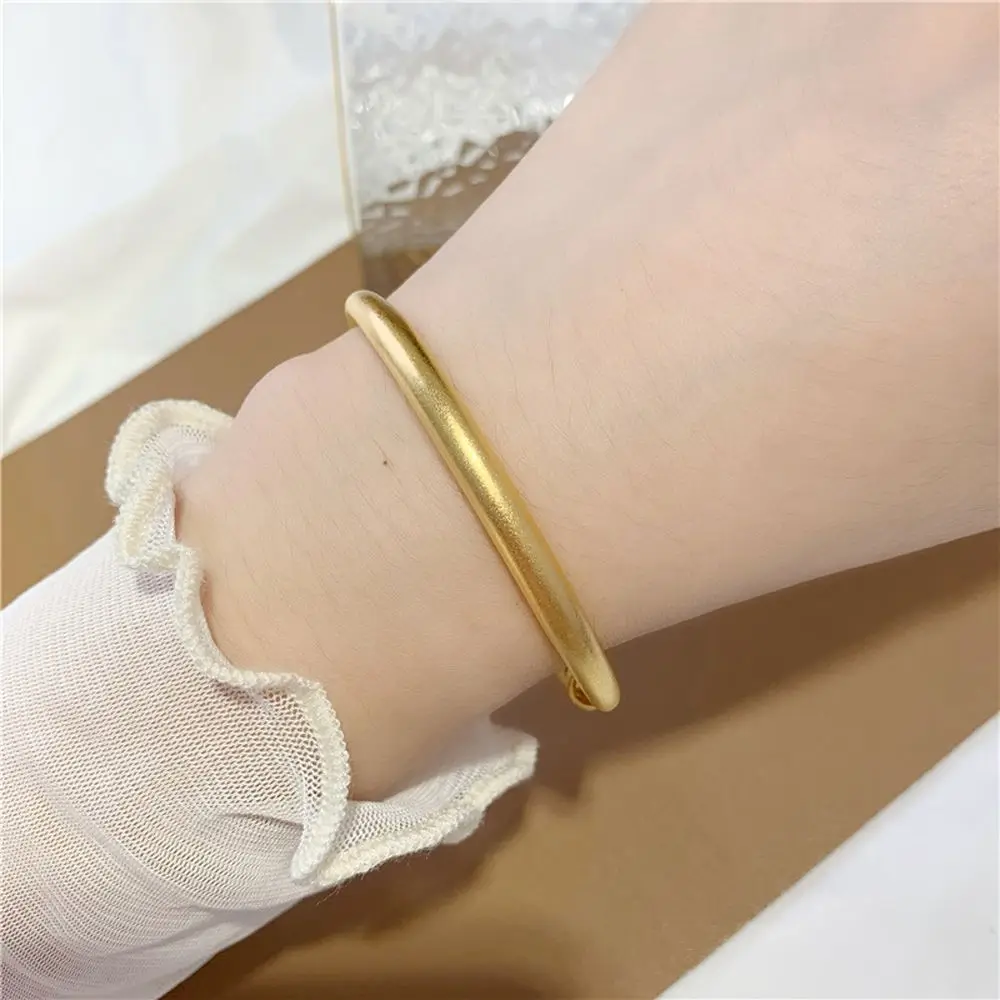 Женский браслет с подвеской в виде лотоса Шакина