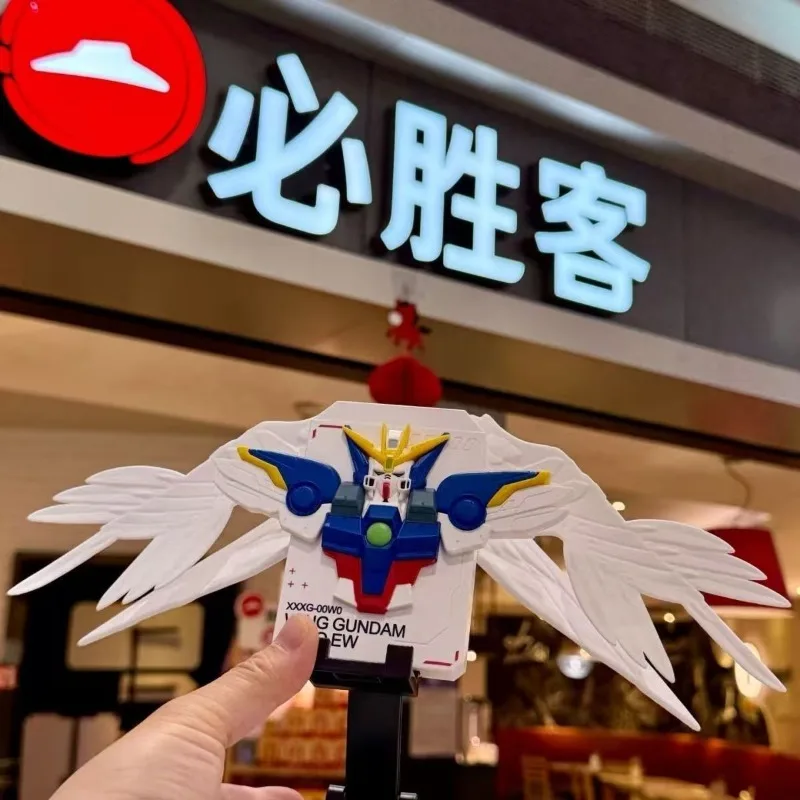 Фото Коллаборация Pizza Hut и Gundam W: эксклюзивная фигурка QMSVmini к 30-летию, периферийные устройства №4